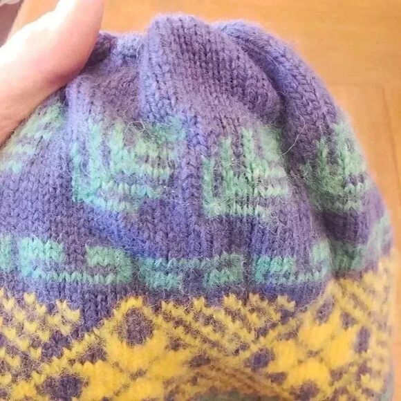 𝅺Pinyon Products Men's Navy/Yellow/Turquoise Wool Beanie - Picture 10 of 13